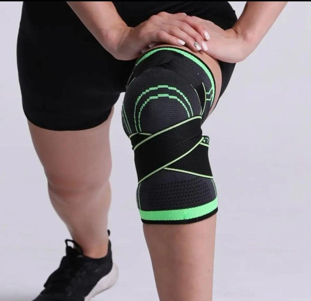 Flexible Knee Support Green Black Gym Workout